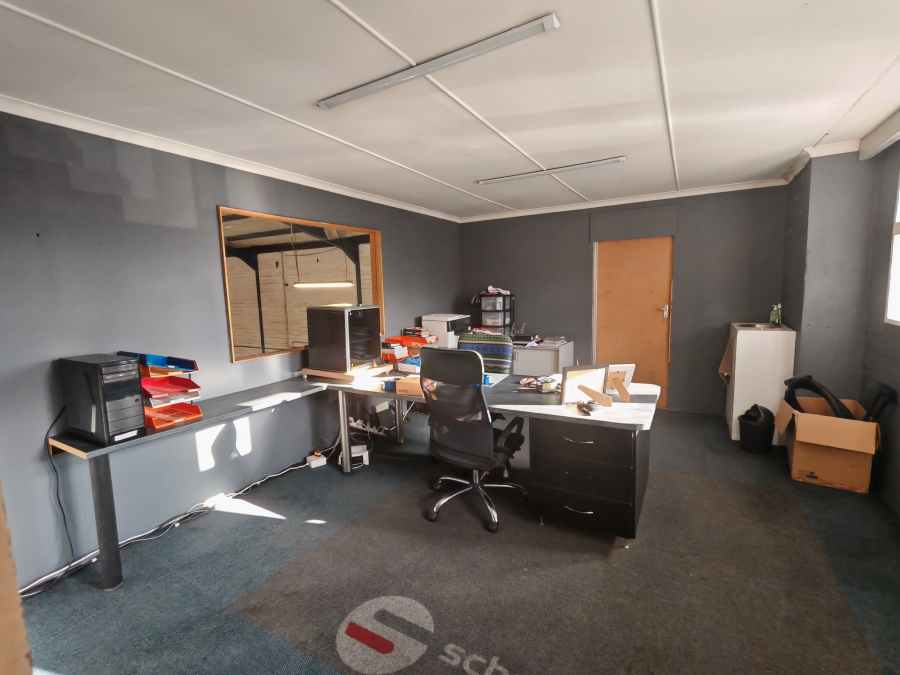 To Let commercial Property for Rent in Gants Plaza Western Cape